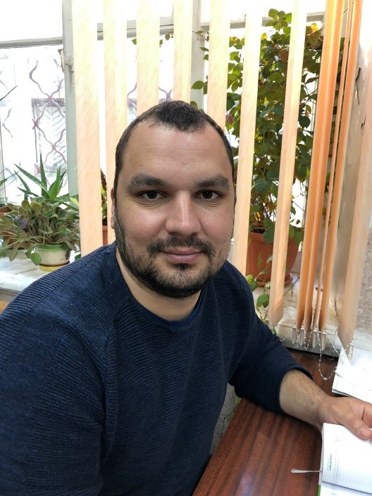 Младший заместитель